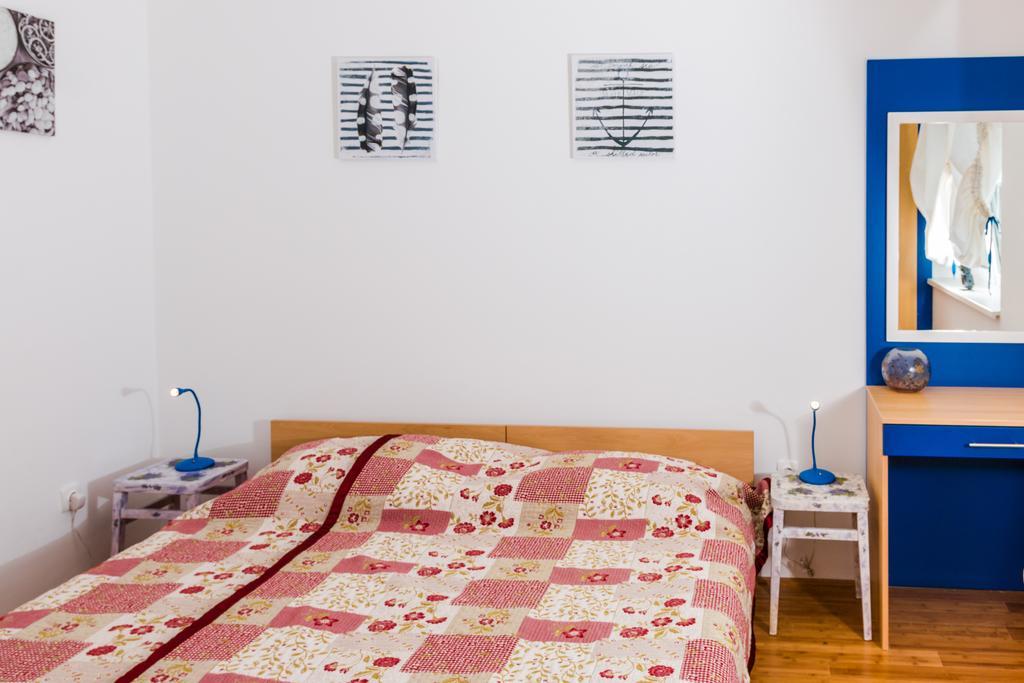 Apartments Seka Новий Винодольський Екстер'єр фото